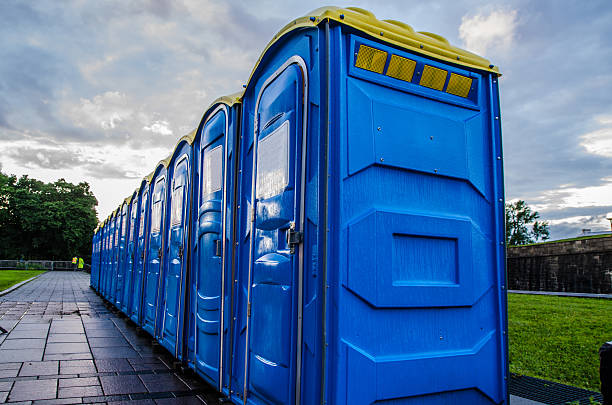 Best Luxury portable toilet rental  in Franklin Grove, IL